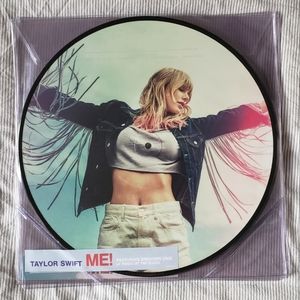Taylor Swift Me! 12 inch vinyl LP exclusive